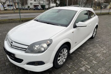 Opel Astra III GTC 1.4 Cosmo