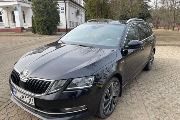 Laurin & Klement # DSG # Navi # Alcantara # Xenon # Webasto